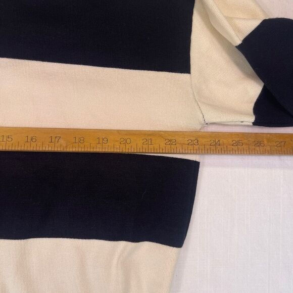 Disney Black Cream Striped Knit Retro Minnie Mouse Cardigan Size Medium NWT - Picture 9 of 11